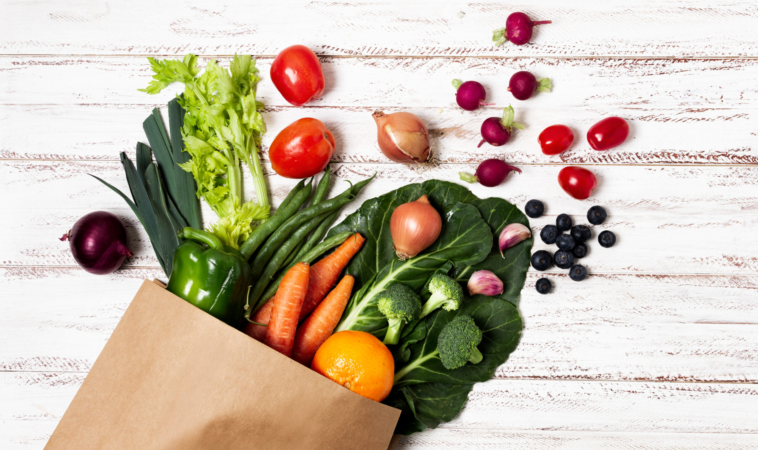 Lee más sobre el artículo Día de las Frutas y Verduras con envases compostables